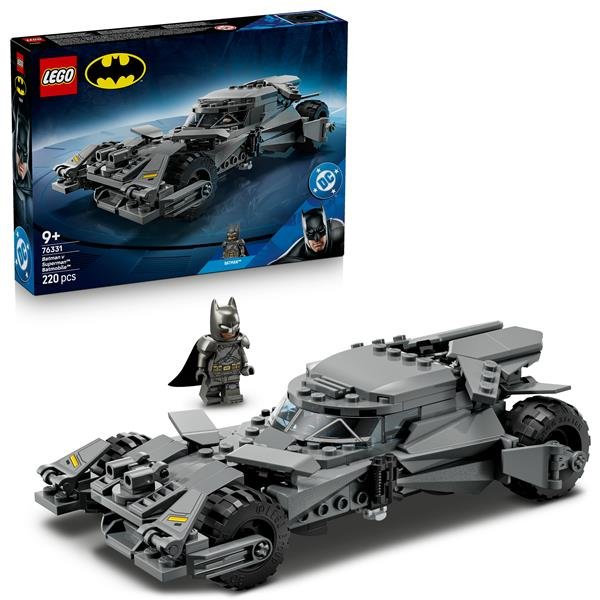 LEGO BATMAN V SUPERMAN BATMOBILE