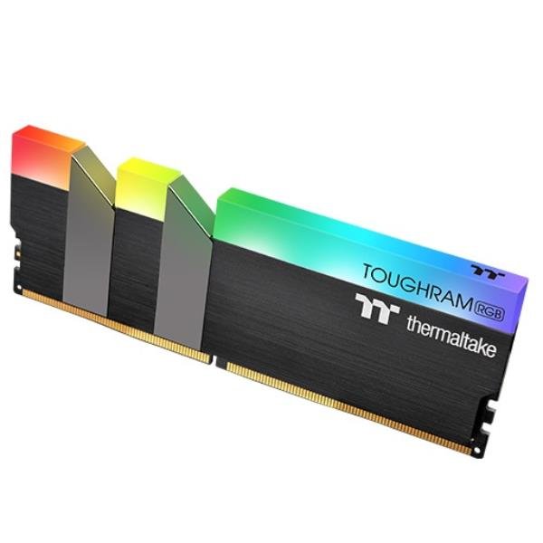 Thermaltake TOUGHRAM RGB - DDR4 - kit - …