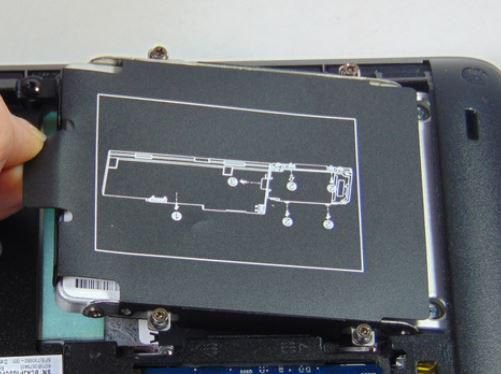 CoreParts SSDM1TI384 unita a stato solido interno 1 …