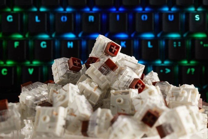 Glorious PC Gaming Race Kailh Box Brown Switch …