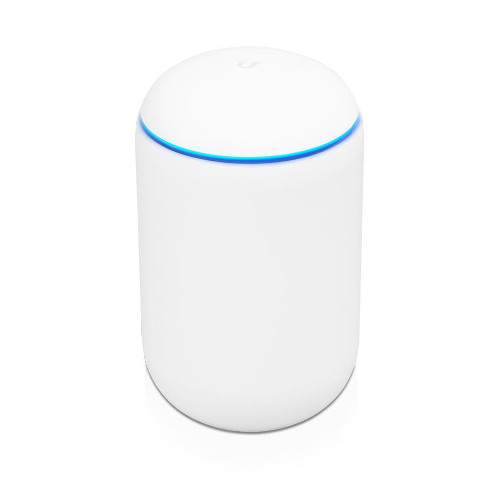 UBIQUITI UDM-EU ROUTER WIFI UNIFI DREAM MACHINE 4X4 MIMO, DUAL BAND, AC WAVE2, 5X RJ45 1000Mb/ BIANCO