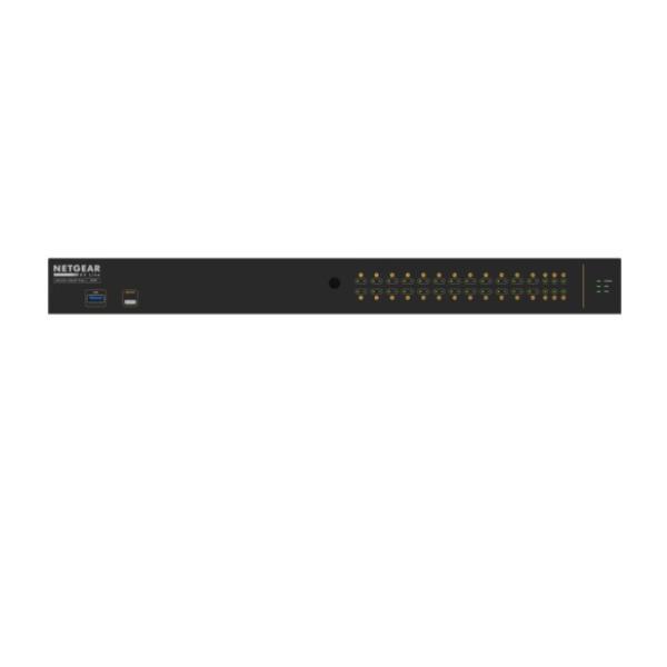 NETGEAR AV Line M4250-26G4F-PoE+ - Switch - L3 - gestito - 24 x 10/100/1000 (PoE+) + 2 x 10/100/1000 + 4 x 1000Base-X SFP - flusso d'aria da laterale a laterale - montabile su rack - PoE+ (300 W)